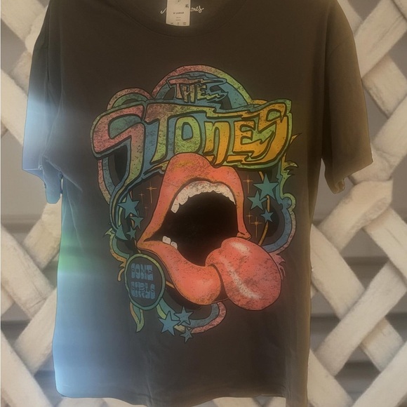 NWT Rolling Stones graphic tee - Picture 3 of 10